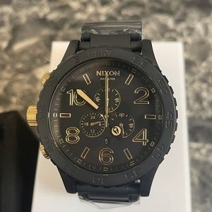 Nixon 51 30